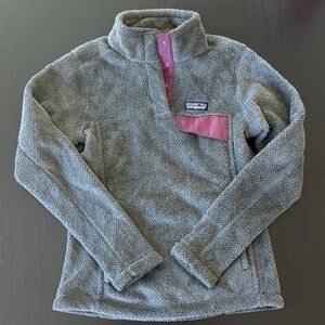 Patagonia Womens Synchilla Gray Snap-T Fleece Pullover with Marroon Accents xxs